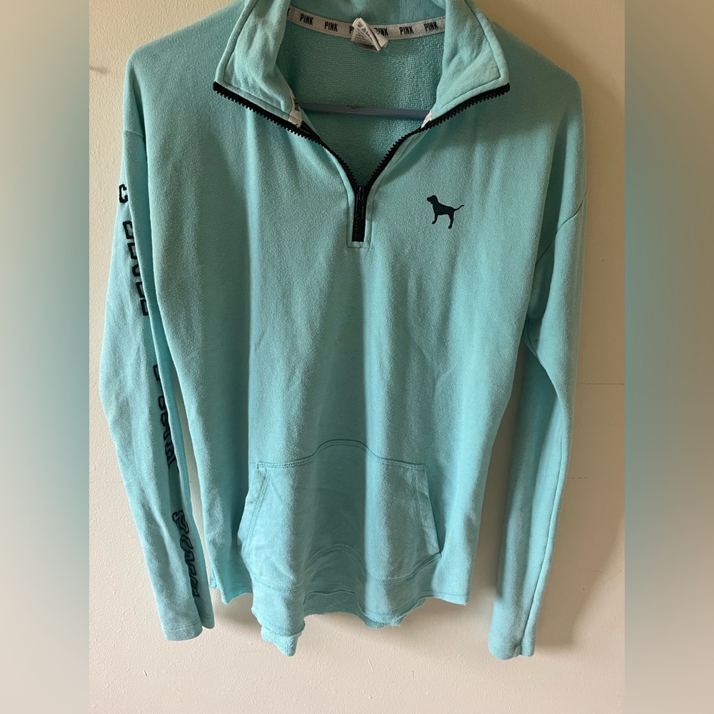 VS Pink long sleeve pullover